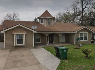 304 Truman St #C, Houston, TX 77018