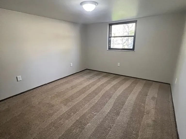 213 Baer Dr — Photo 5