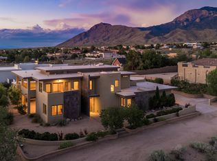9451 Glendale Ave NE, Albuquerque, NM 87122
