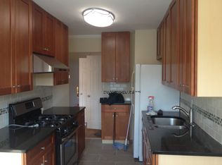 14415 75th Rd, Flushing, NY 11367