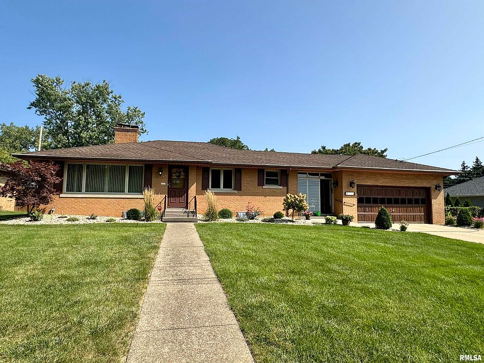 1st image of 1317 W Pinecrest Dr