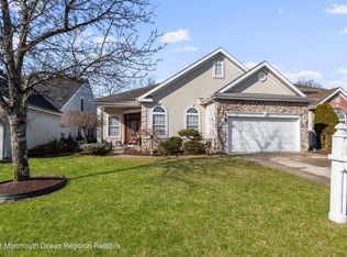71 Spyglass Dr, Jackson, NJ 08527