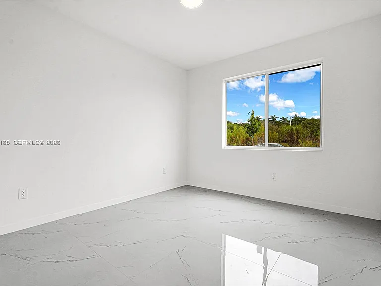 22555 SW 125th Ave #13A — Photo 15