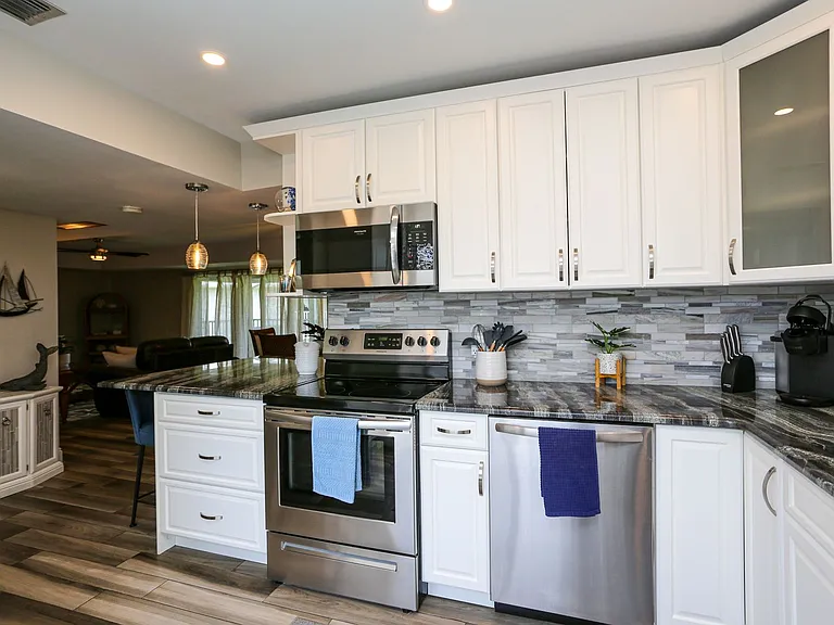 195 Peppermint Ln #4 — Photo 32