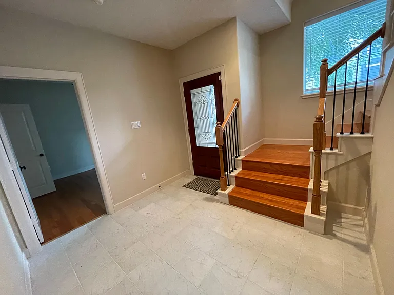 5807 Maxie St — Photo 4