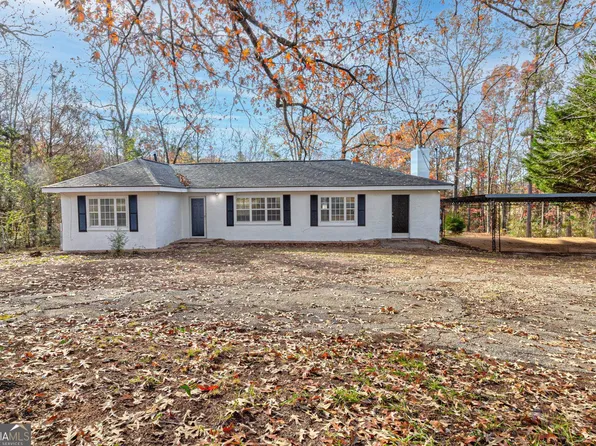 5121 Veterans Memorial Pkwy, Lanett, AL 36863