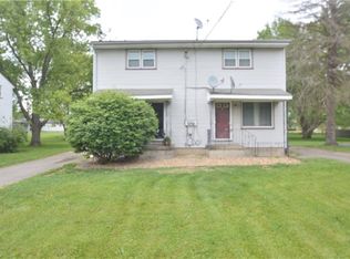 9911 Struthers Rd #9909, New Middletown, OH 44442