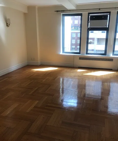 111 E 88th St #9A — Photo 7