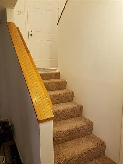 213A Creekside Ct — Photo 6