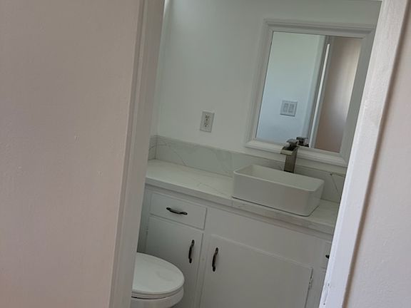 4th image of 1005 N Stanley Ave APT 206