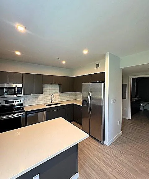 3050 NW 68th St #1101 — Photo 7