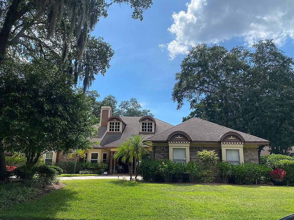 1st image of 213 Sheffield Cir