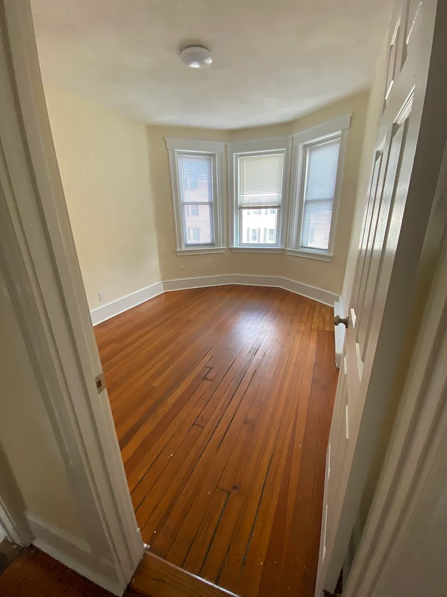Building Photo - 894 Huntington Ave #9