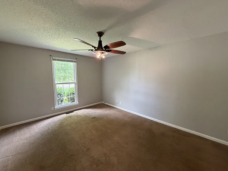 3409 Minor Dr — Photo 5