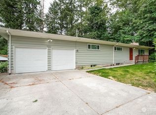 14201 169th Ave SE, Renton, WA 98059