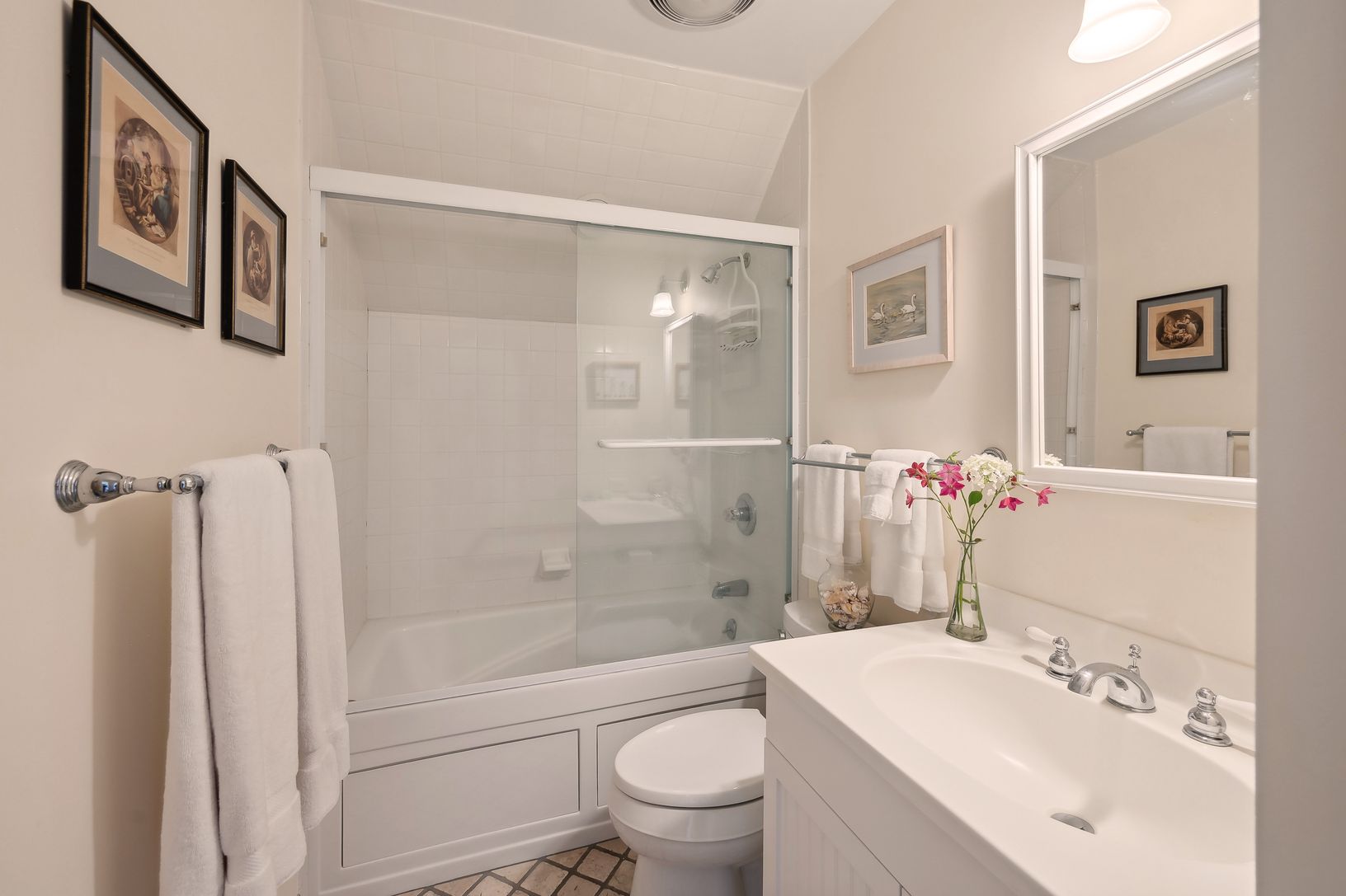 Jacuzzi tub, shower, variety of heat/exhaust fans/lighting