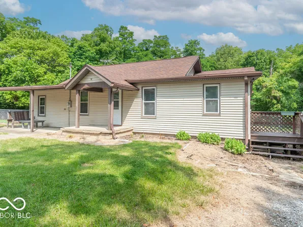 5247 E Us Highway 40, Greencastle, IN 46135