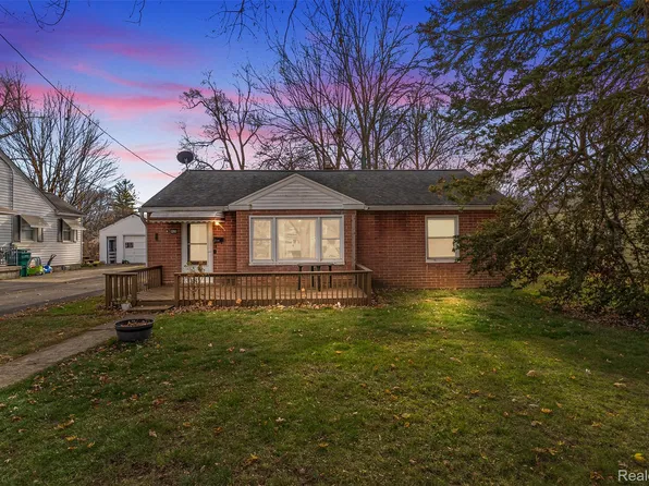 821 Ryan St, Owosso, MI 48867