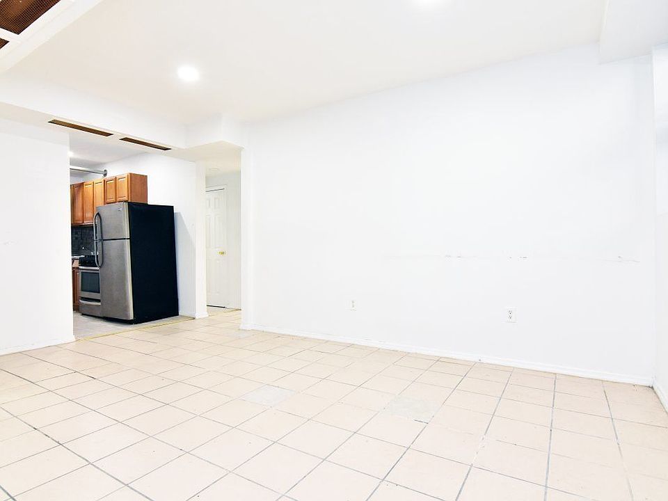 1st image of 150 W 140th St APT 1E