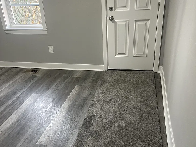 535 Moya St — Photo 3