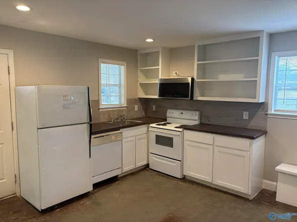 210 College Ave #A, New Hope, AL 35760