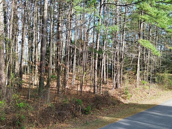 2nd image of 7608 Valview St #11