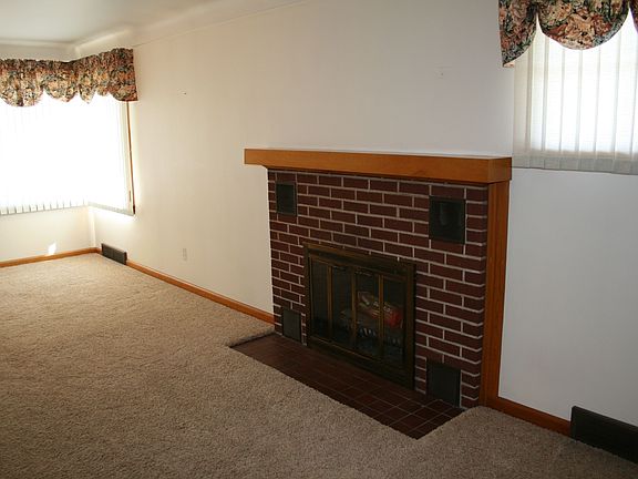 living room with fireplace