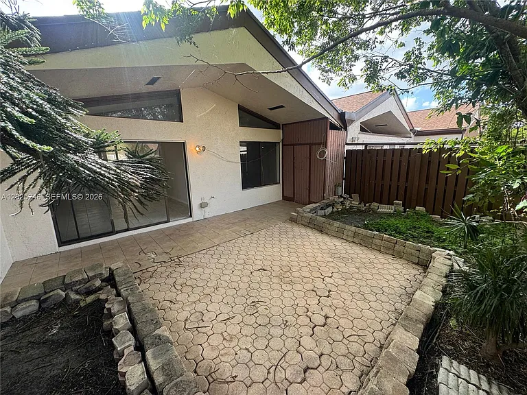 1752 NW 72nd Ave #83 — Photo 40