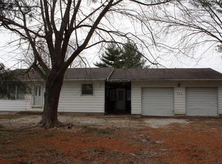 209 Heck, Waterloo, IL 62298