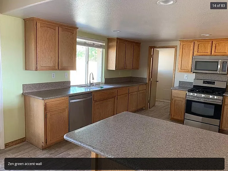 9822 Hawthorne Ave — Photo 16