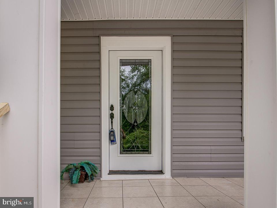 6503 Good Luck Rd, Riverdale, MD 20737 MLS MDPG2082470 Zillow