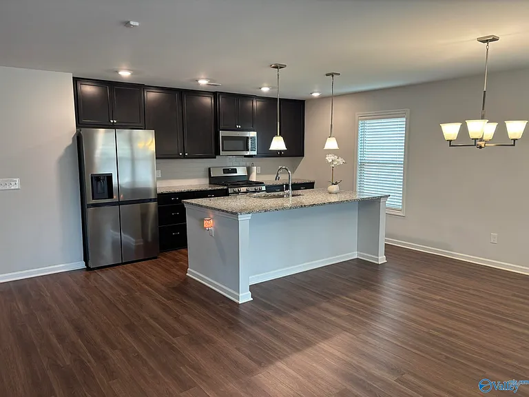 227 Shubert Dr — Photo 2