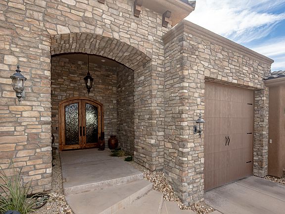 4th image of 3448 N Latrobe Dr