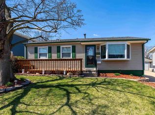 2634 N Gayman Ave, Davenport, IA 52804