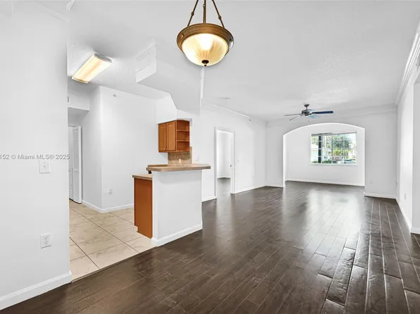 2101 Myrtlewood Cir E #2101, Palm Beach Gardens, FL 33418