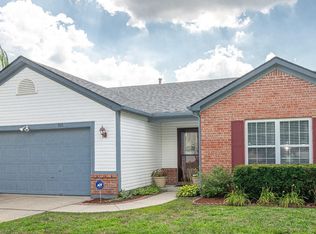 830 Yellowwood Dr, Greenwood, IN 46143