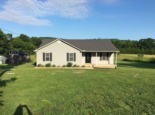 2 Callie Rd, Gordonsville, TN 38563