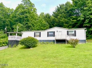 222 Azalea Dr SW, Wise, VA 24293