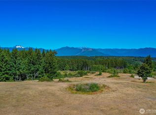 13572 Dragonfly Drive, Seabeck, WA 98380