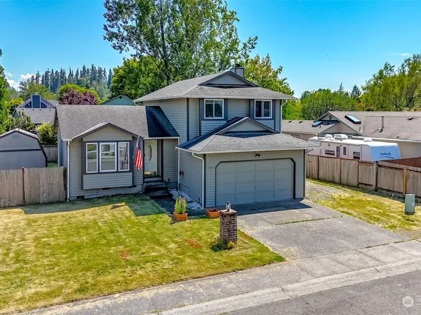 704 Bathke Avenue, Enumclaw, WA 98022