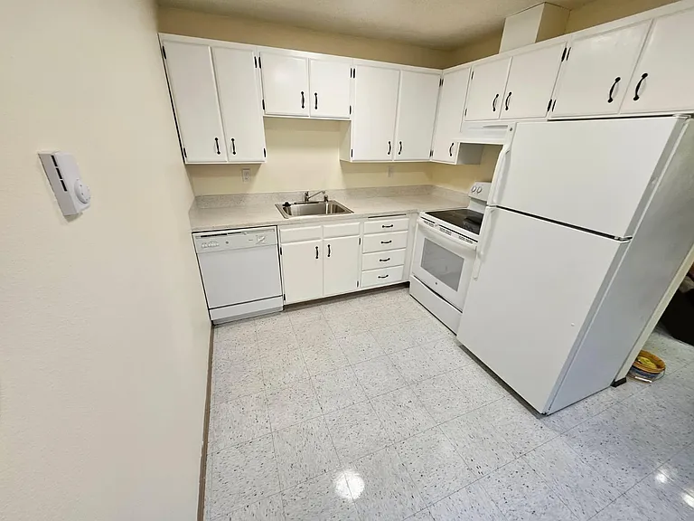4417 S 12th St #1 — Photo 1