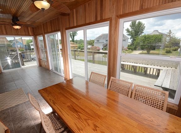 Brazillian mohagany beadboar