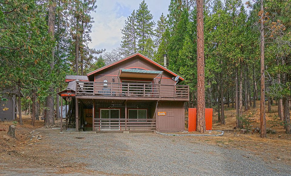 1st image of 41930 Meadow Ln