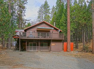 41930 Meadow Ln, Auberry, CA