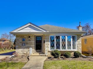 8407 N Olcott Ave, Niles, IL 60714