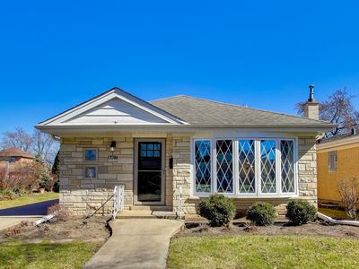 8407 N Olcott Ave, Niles, IL, 60714