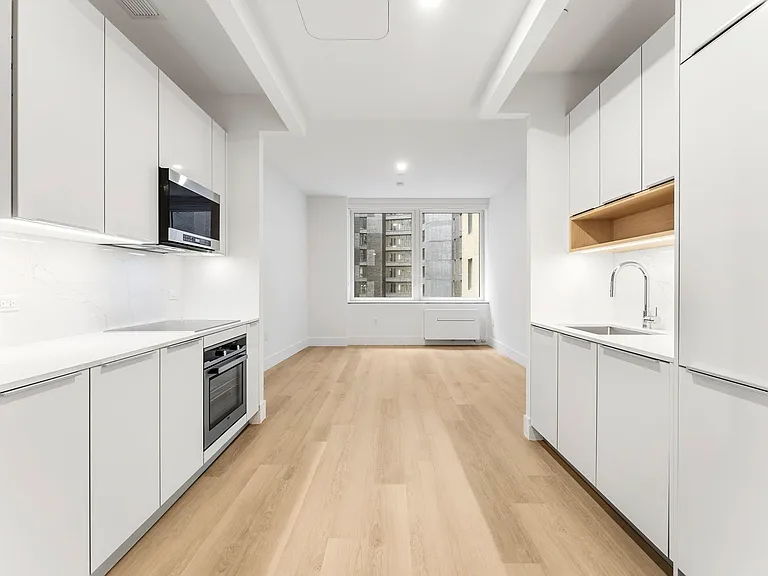 55 Broad St #620 — Photo 5