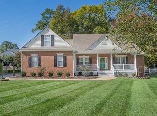 9395 Colvincrest Dr, Mechanicsville, VA 23116