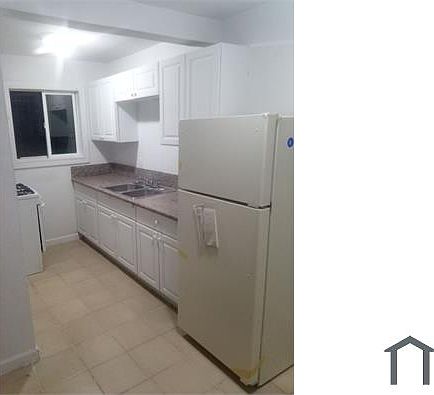 1st image of 2562 Traction Ave #7
