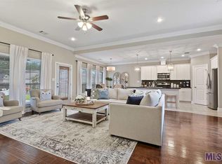 12792 Ruby Lake Dr, Walker, LA 70785